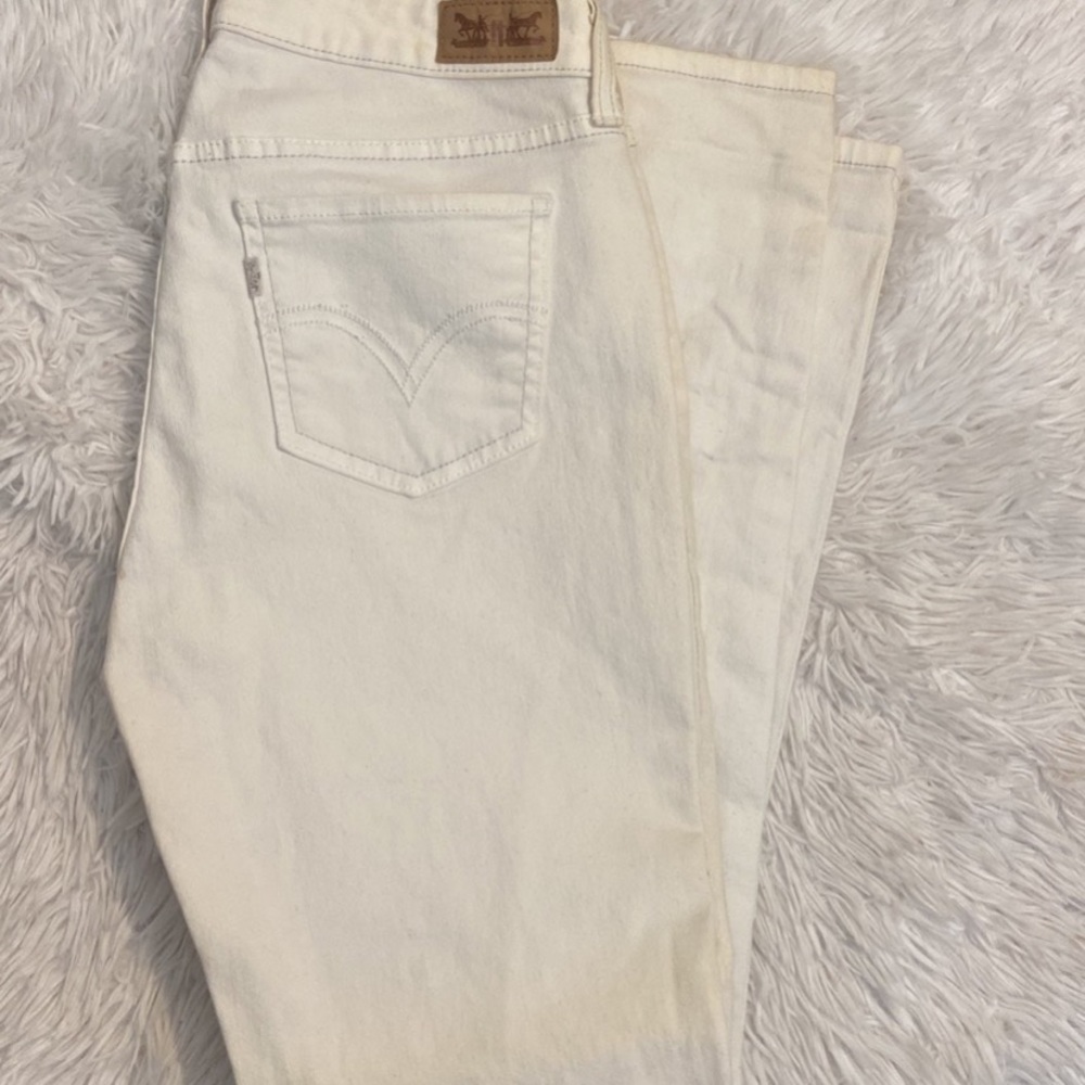 Levi's jeans